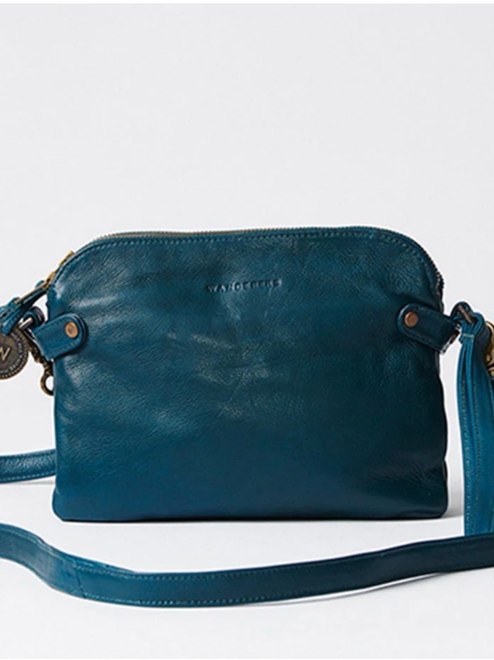 Wanderers travel Venetian EUC Passport crossbody tea